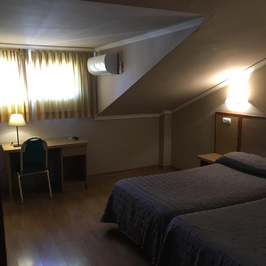 Hotel Avenida Leganés Εξωτερικό φωτογραφία